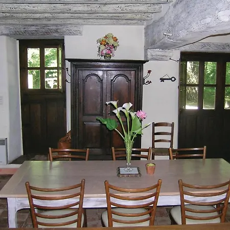 2 Bedroom In La Gacilly